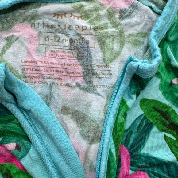 Little sleepies 6-12 Palm Springs zippie - Picture 4 of 6